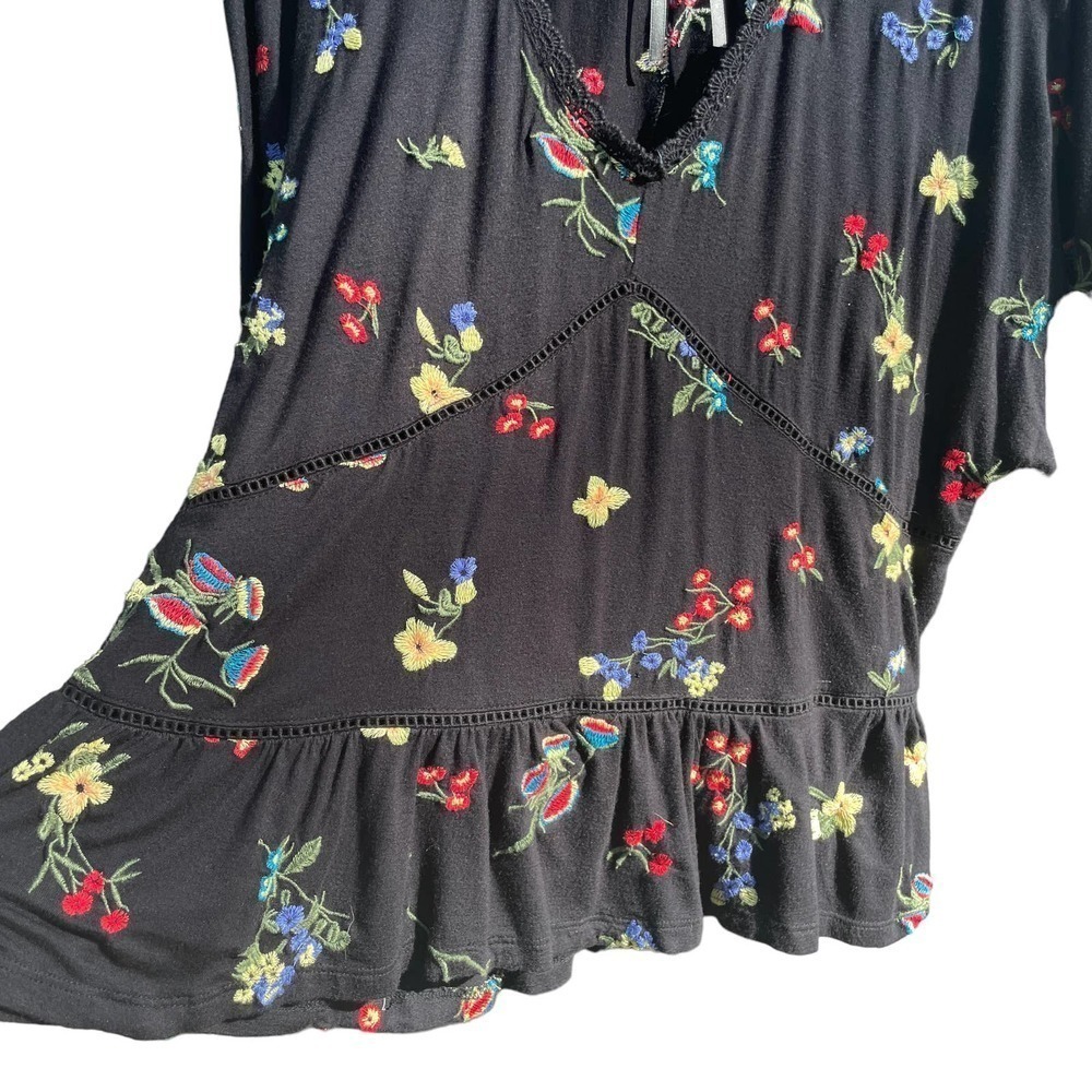 Anthropologie Parvati Floral Embroidered Blouse - Size Medium - Picture 14 of 16